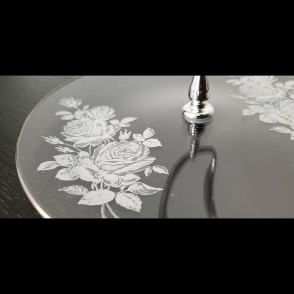 Floral Glass Jewelry Plate - Picture 4 of 4